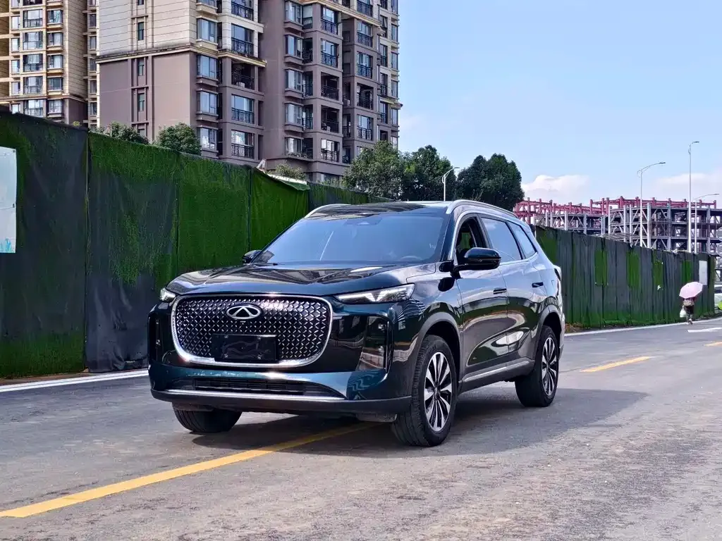 Chery Tiggo 8 PLUS — фото 1