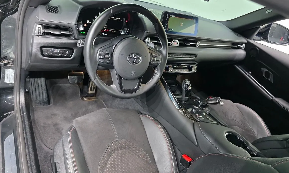Toyota Supra — фото 10