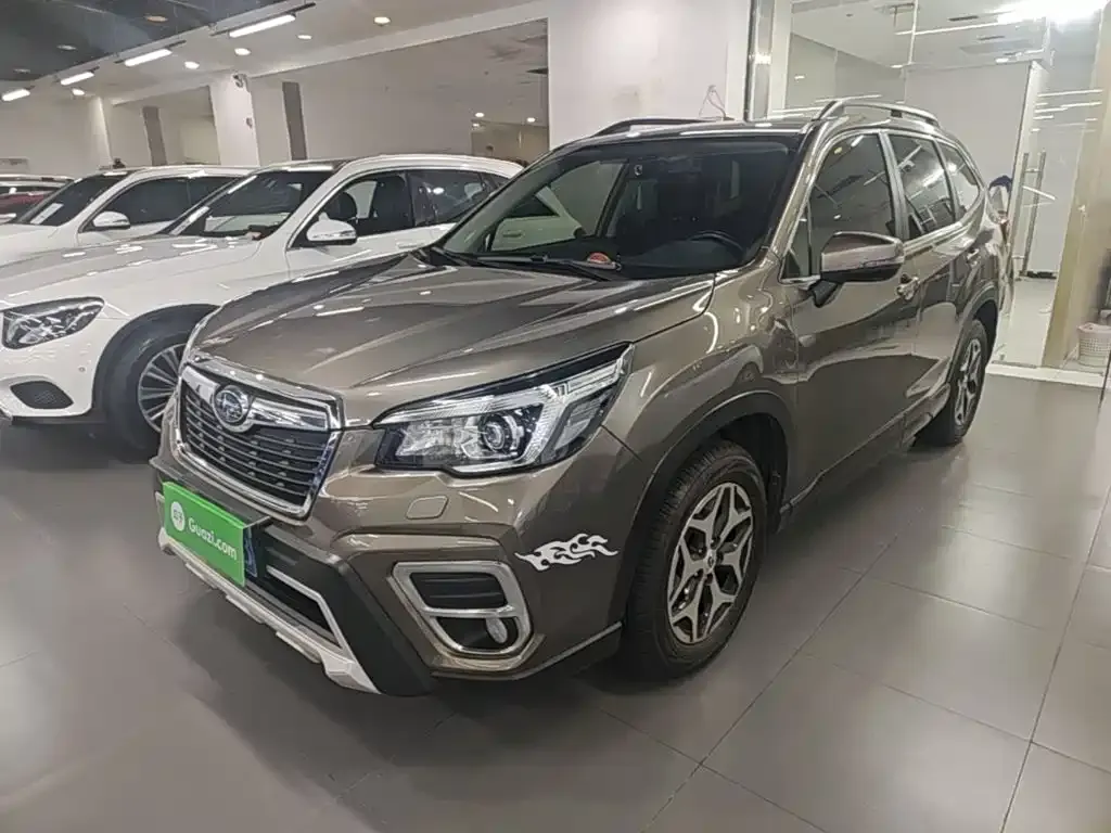 Subaru Forester — фото 3
