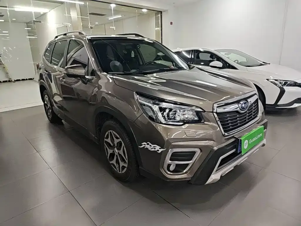 Subaru Forester — фото 8