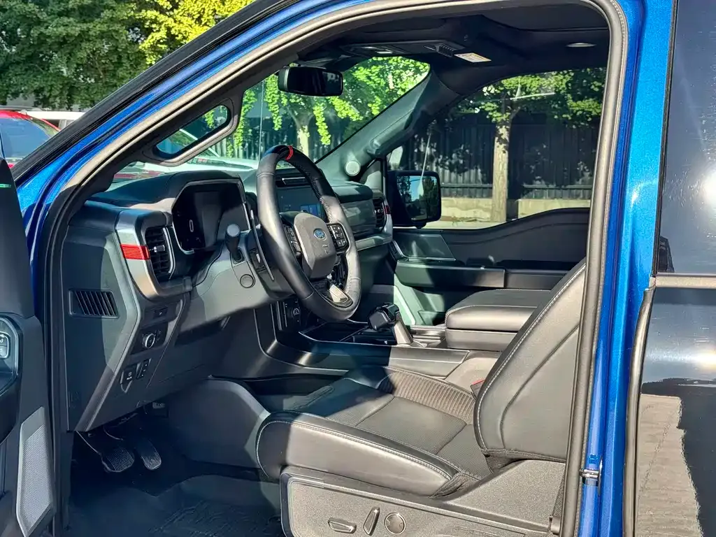 Ford F-150 Raptor — фото 6