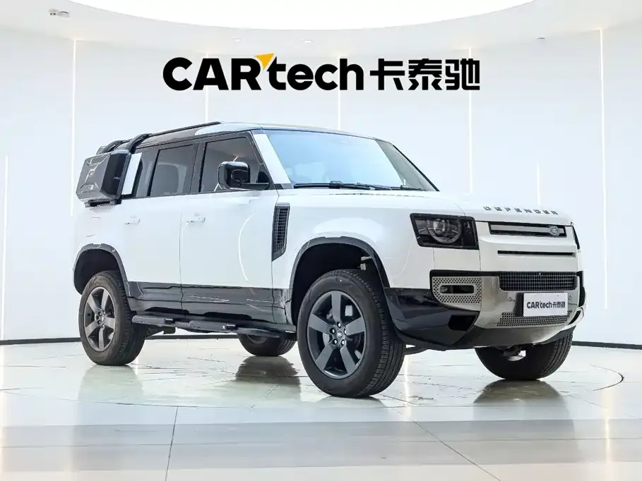 Land Rover Defender — фото 1