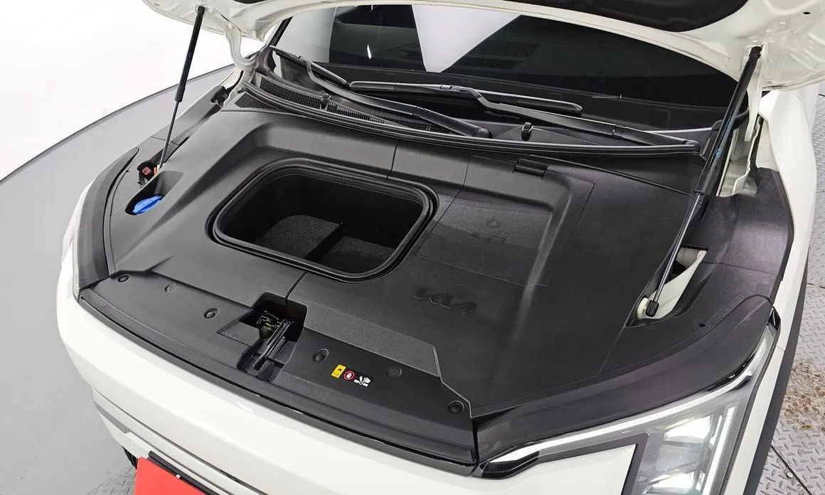 Kia EV3 — фото 8