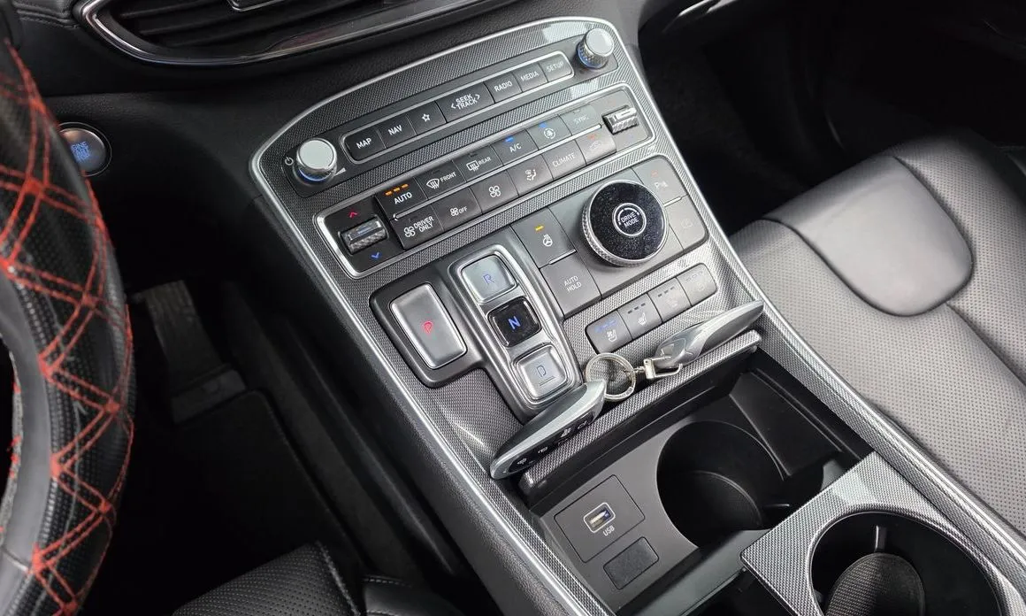 Hyundai Santafe — фото 6
