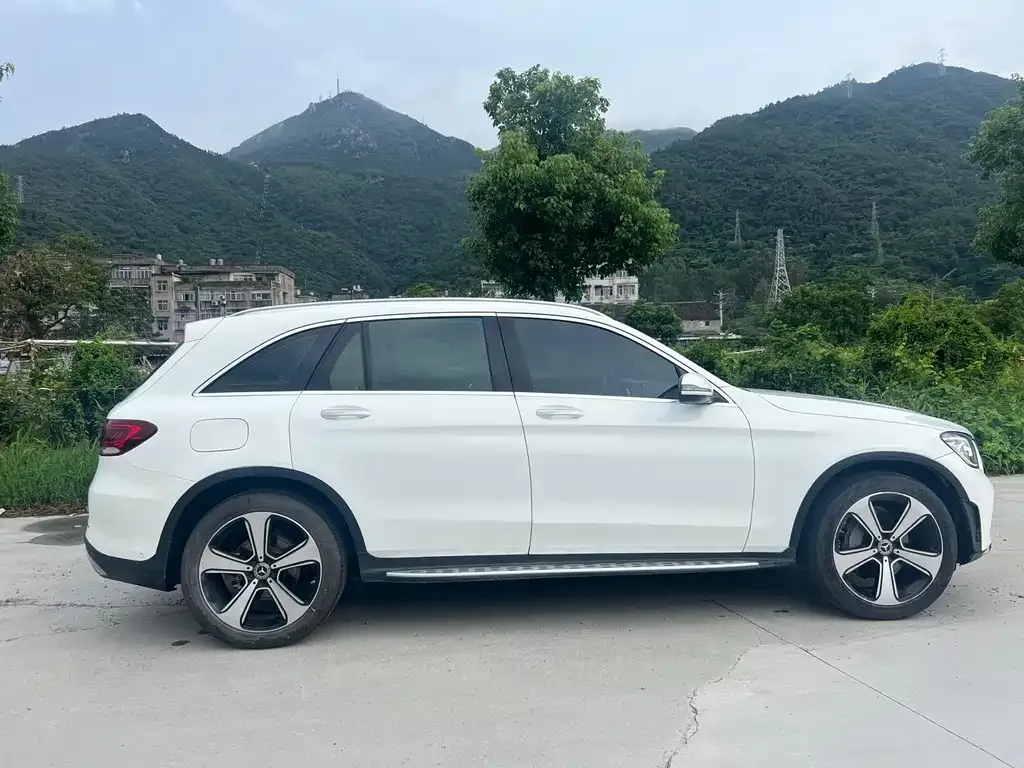 Mercedes-Benz GLC — фото 2