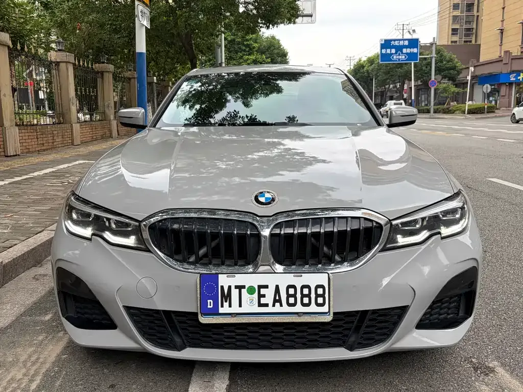BMW 3 Series — фото 1