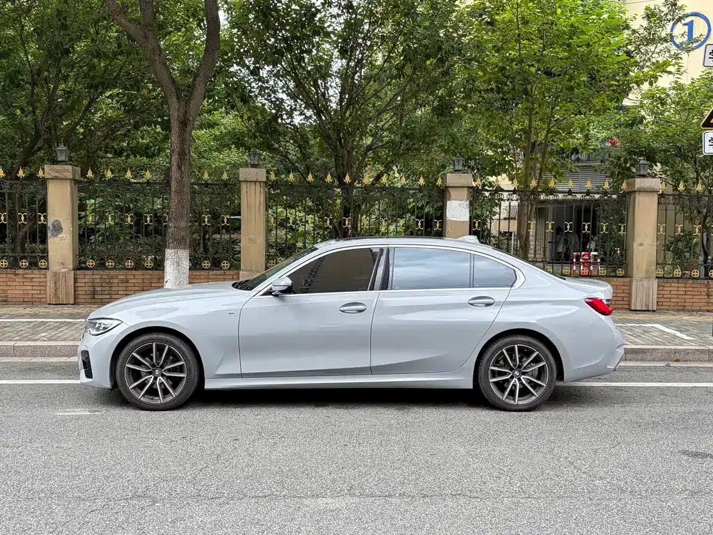 BMW 3 Series — фото 10