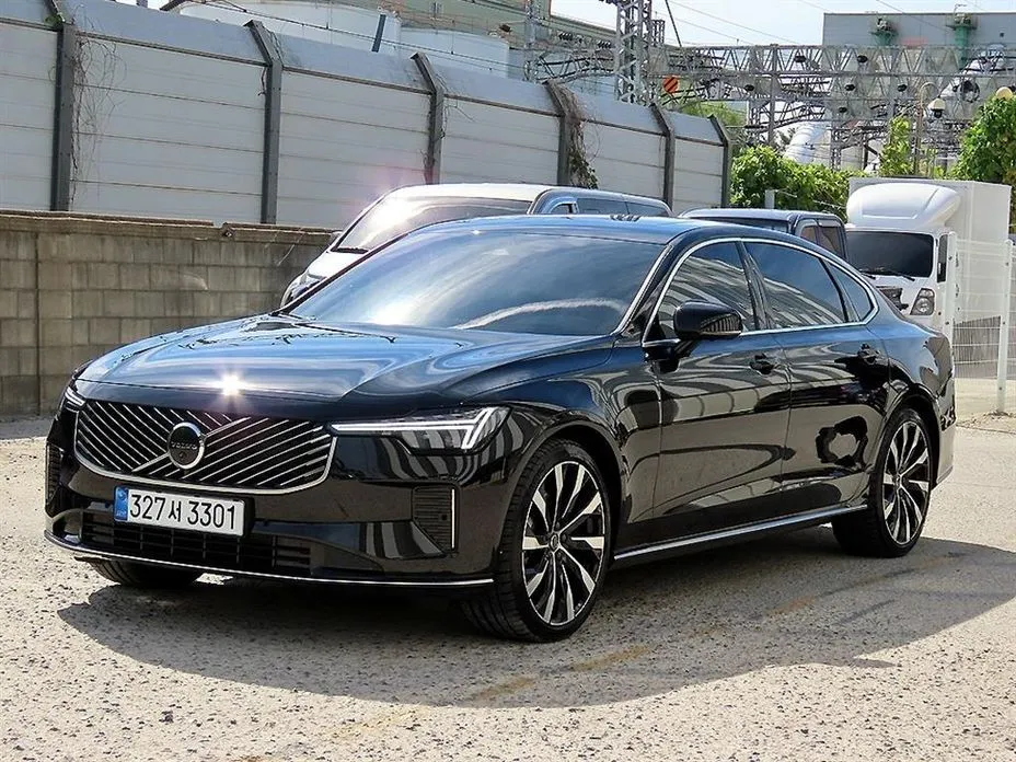 Volvo S90 — фото 4