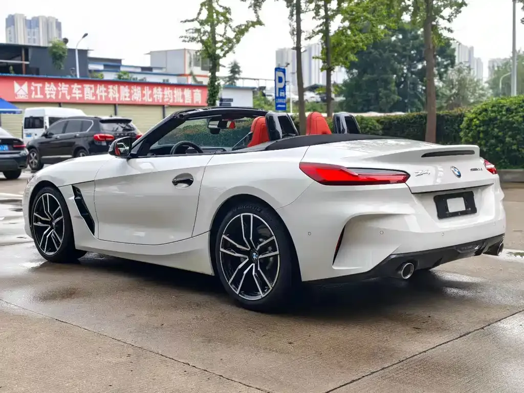 BMW Z4 — фото 4