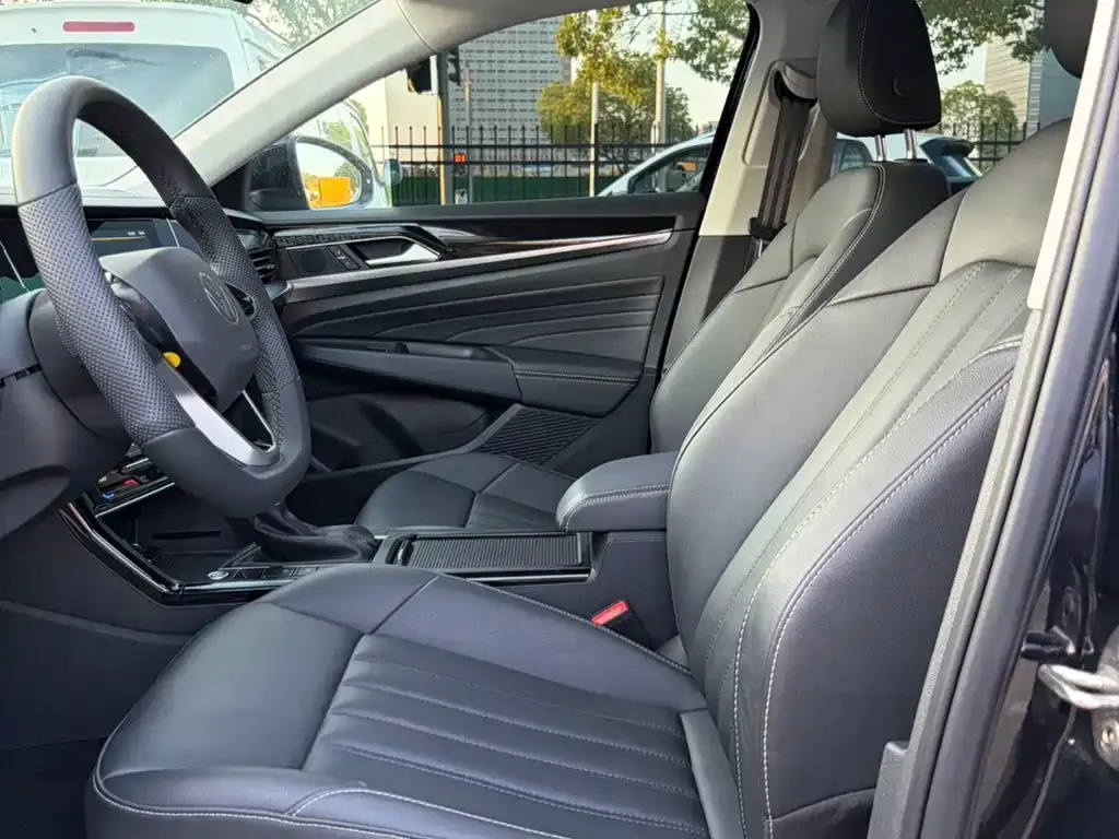 Volkswagen Passat — фото 4