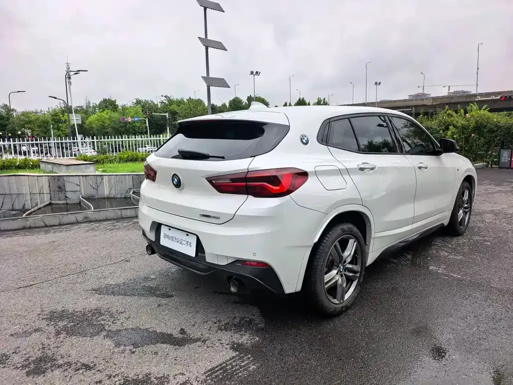 BMW X2 — фото 6