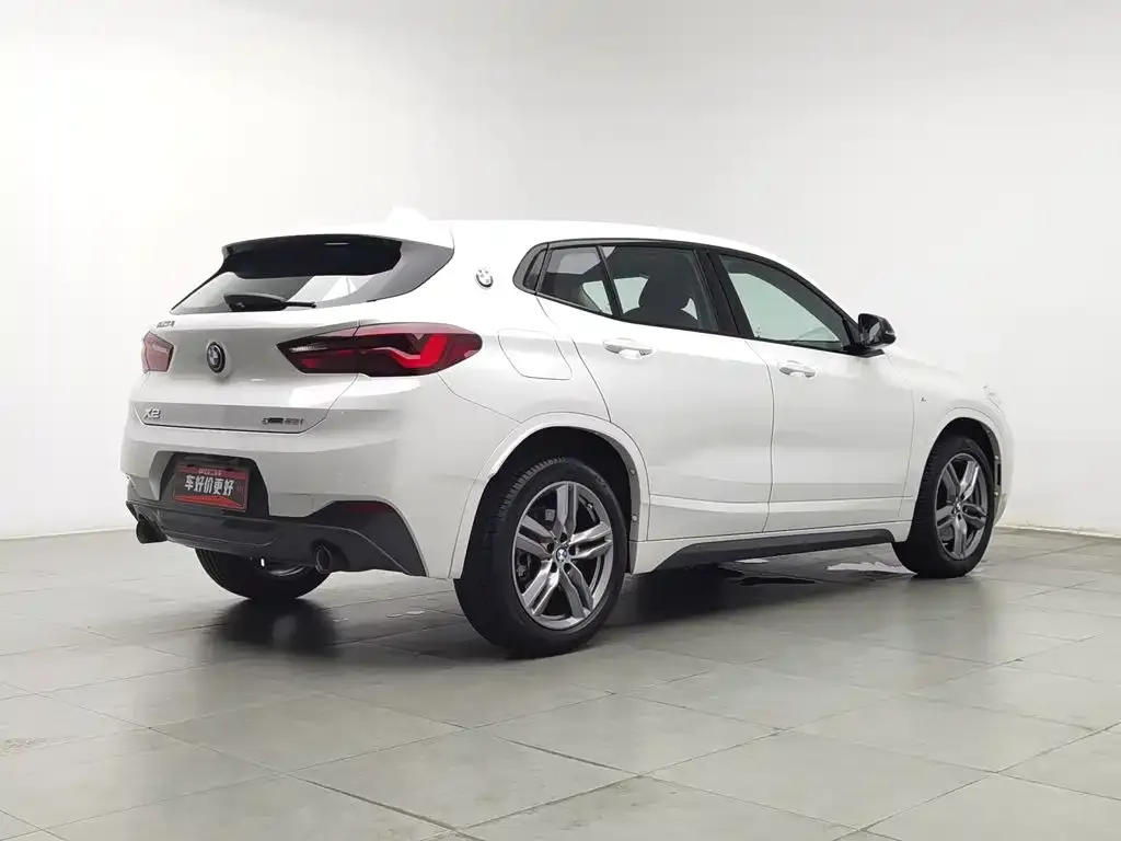 BMW X2 — фото 8