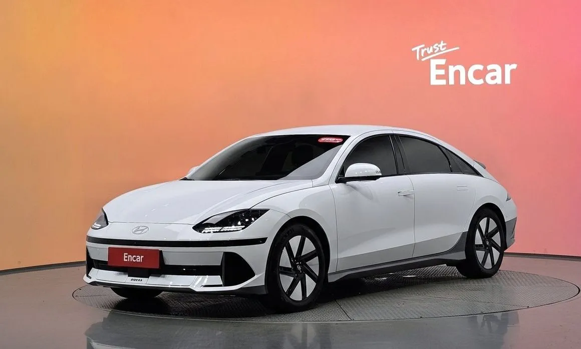 Hyundai Ioniq6 — фото 1