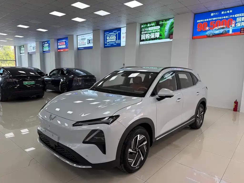Wuling Xingguang S — фото 1