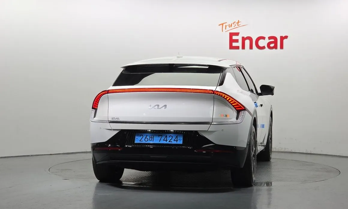 Kia EV6 — фото 4