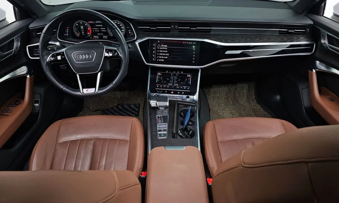 Audi A6 — фото 9