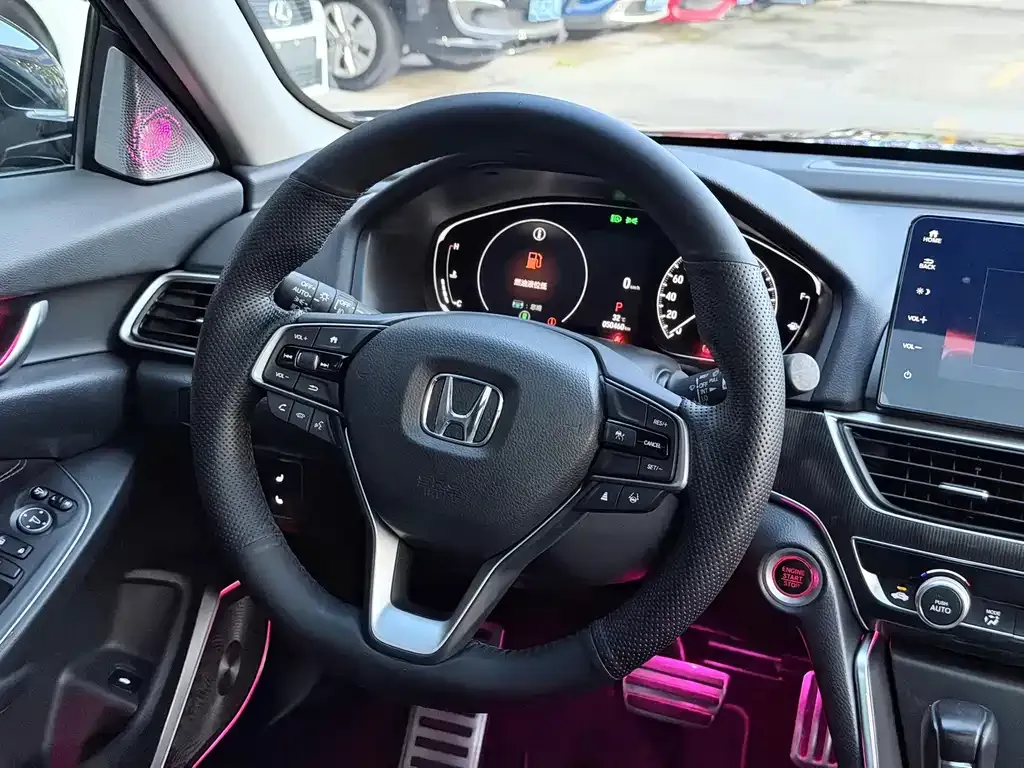 Honda Accord — фото 5