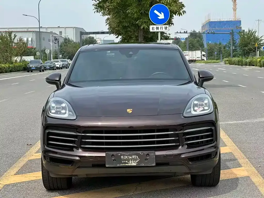 Porsche Cayenne Hybrid — фото 6