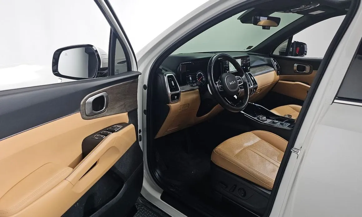 Kia Sorento — фото 6