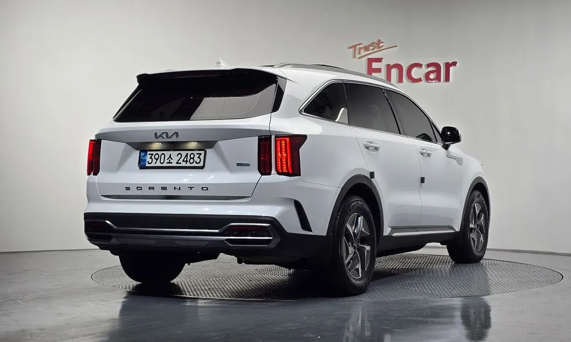 Kia Sorento — фото 3