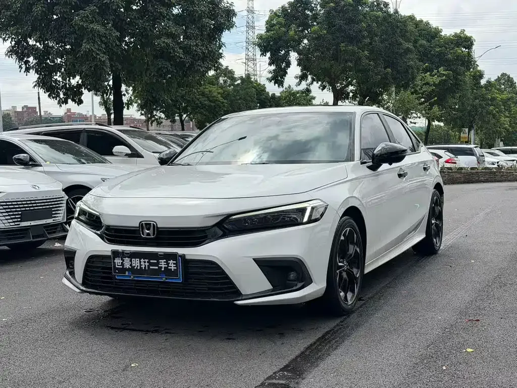 Honda Civic — фото 1