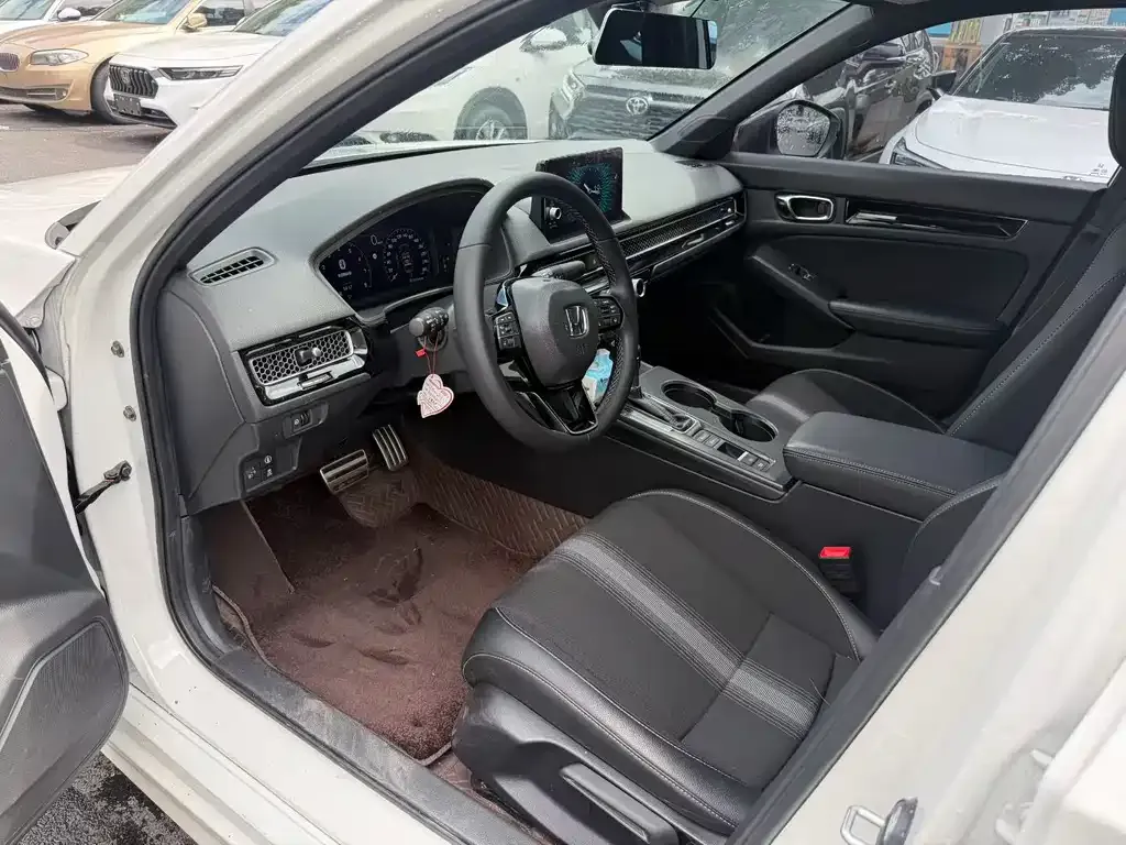 Honda Civic — фото 3