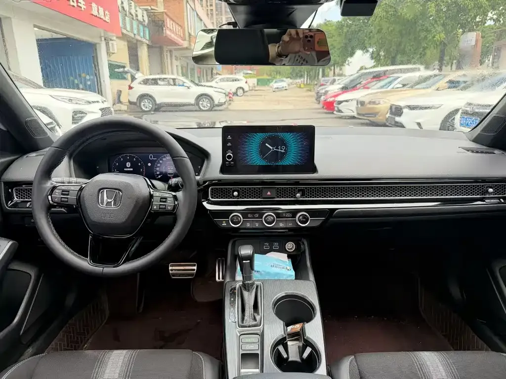 Honda Civic — фото 7