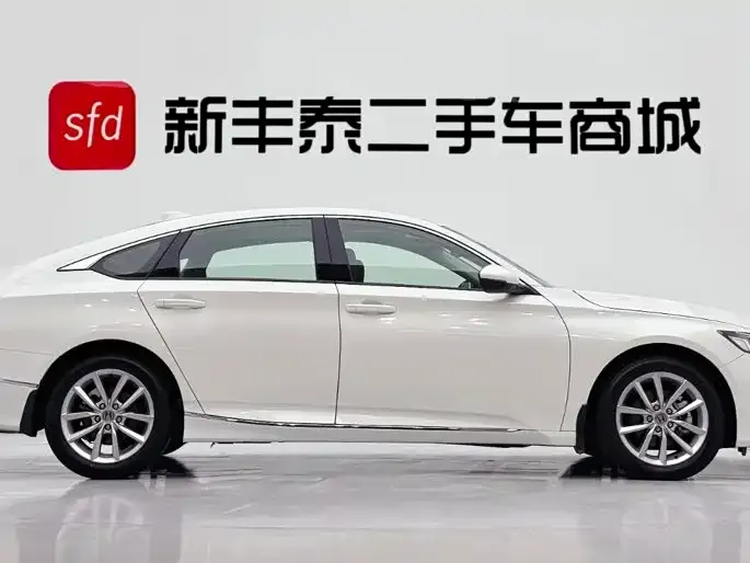 Honda Accord — фото 3