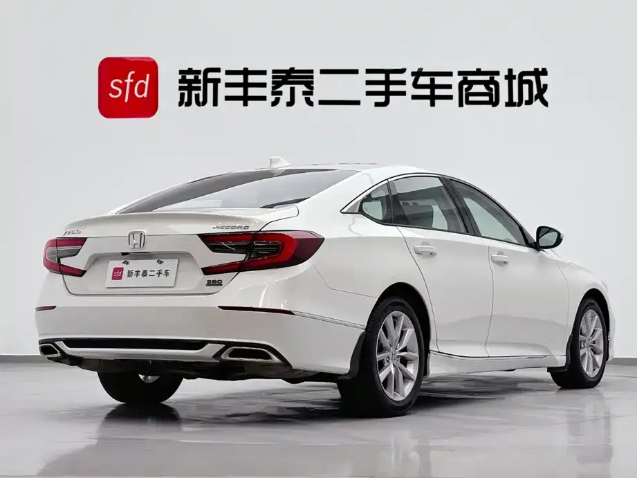 Honda Accord — фото 2
