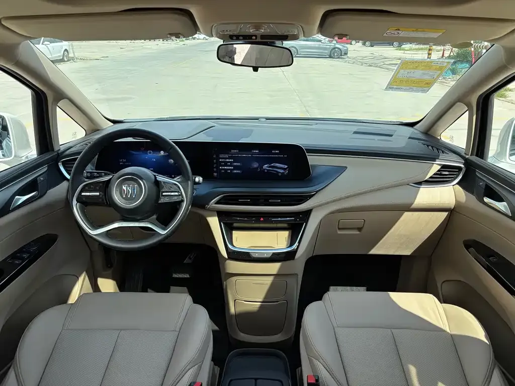 Buick GL8 Hybrid — фото 3