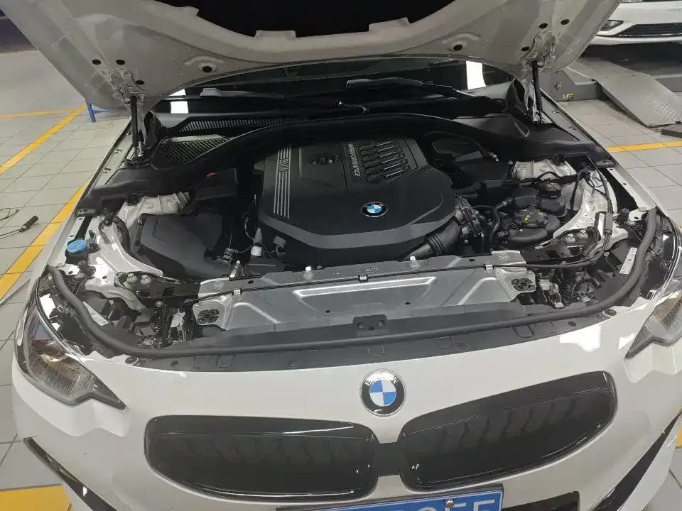 BMW M240i — фото 4