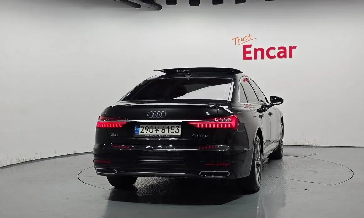 Audi A6 — фото 6