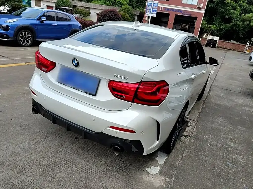BMW 1 Series — фото 10