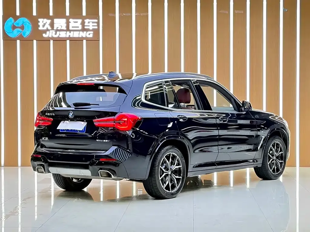 BMW X3 — фото 2