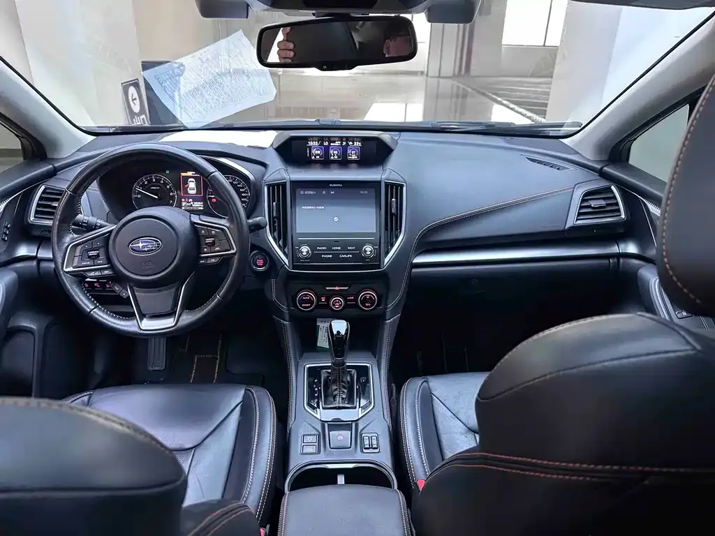 Subaru XV — фото 8