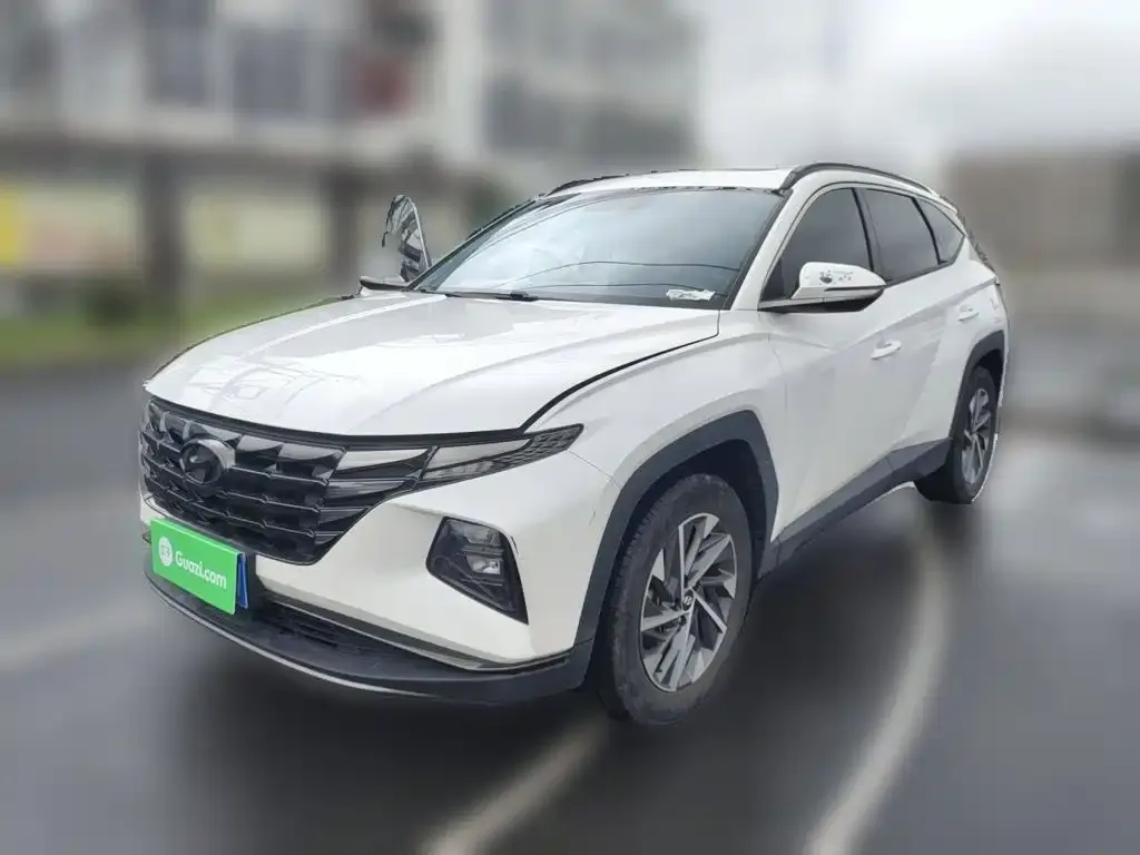 Hyundai Tucson — фото 1
