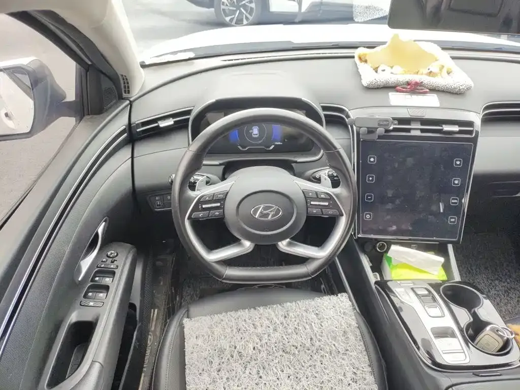 Hyundai Tucson — фото 10