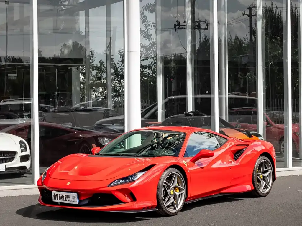 Ferrari F8 — фото 1
