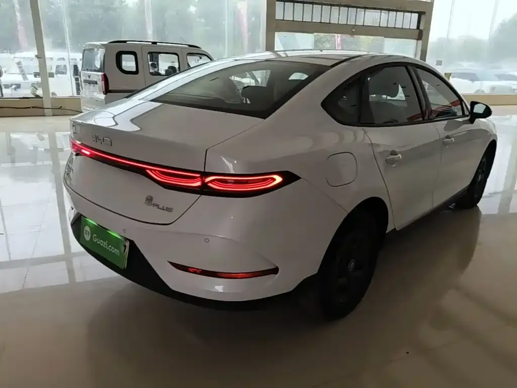 BYD Qin PLUS — фото 9
