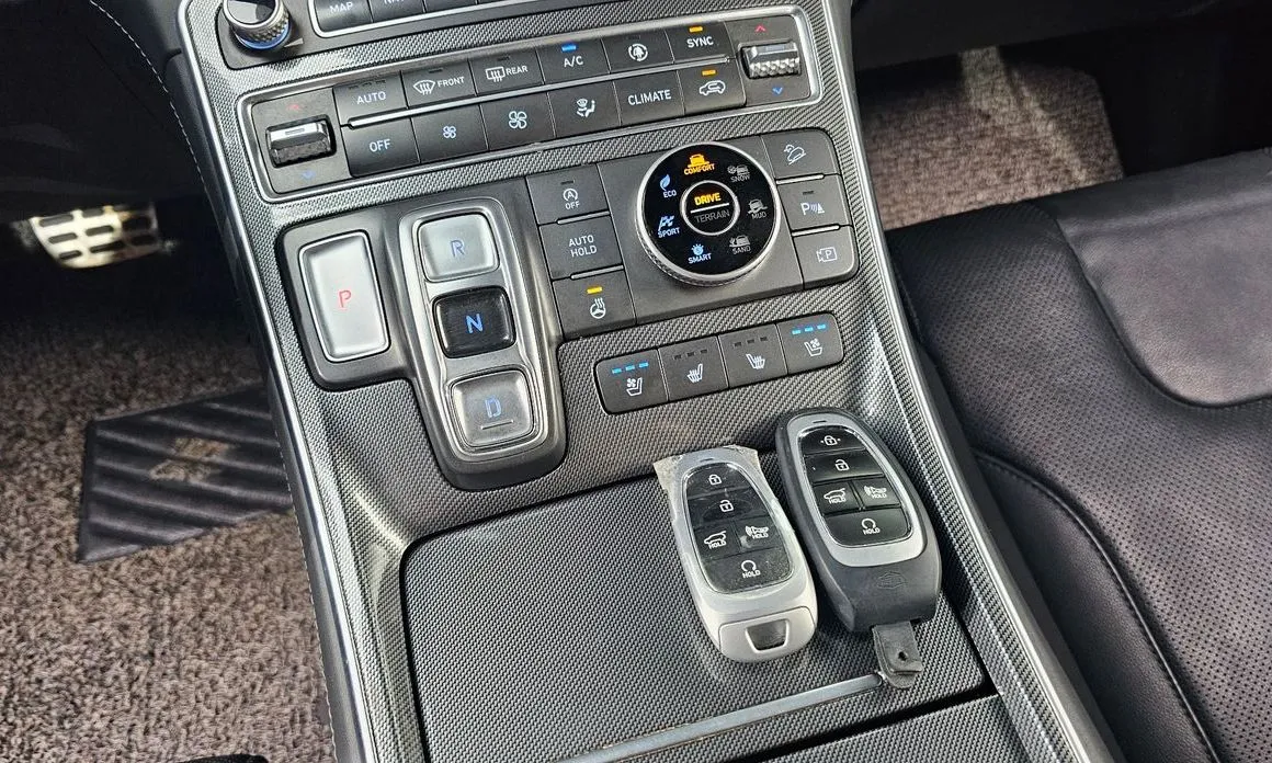 Hyundai Santafe — фото 10