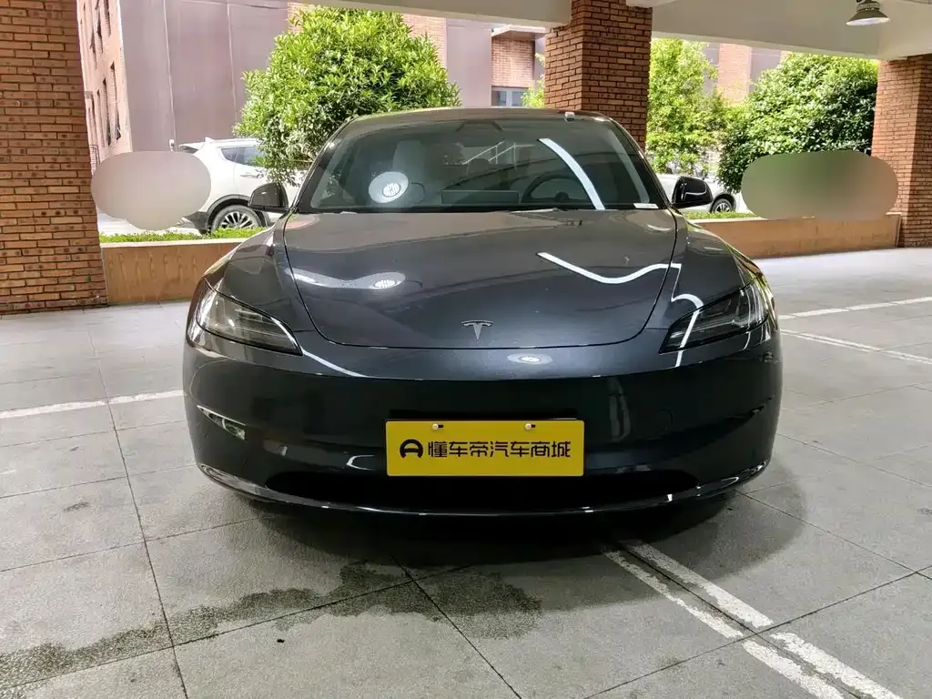 Tesla Model 3 — фото 3