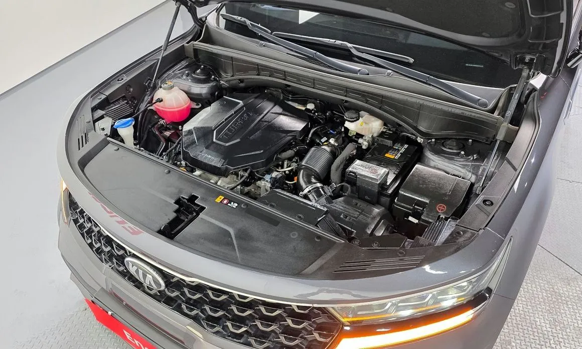 Kia Sorento — фото 10