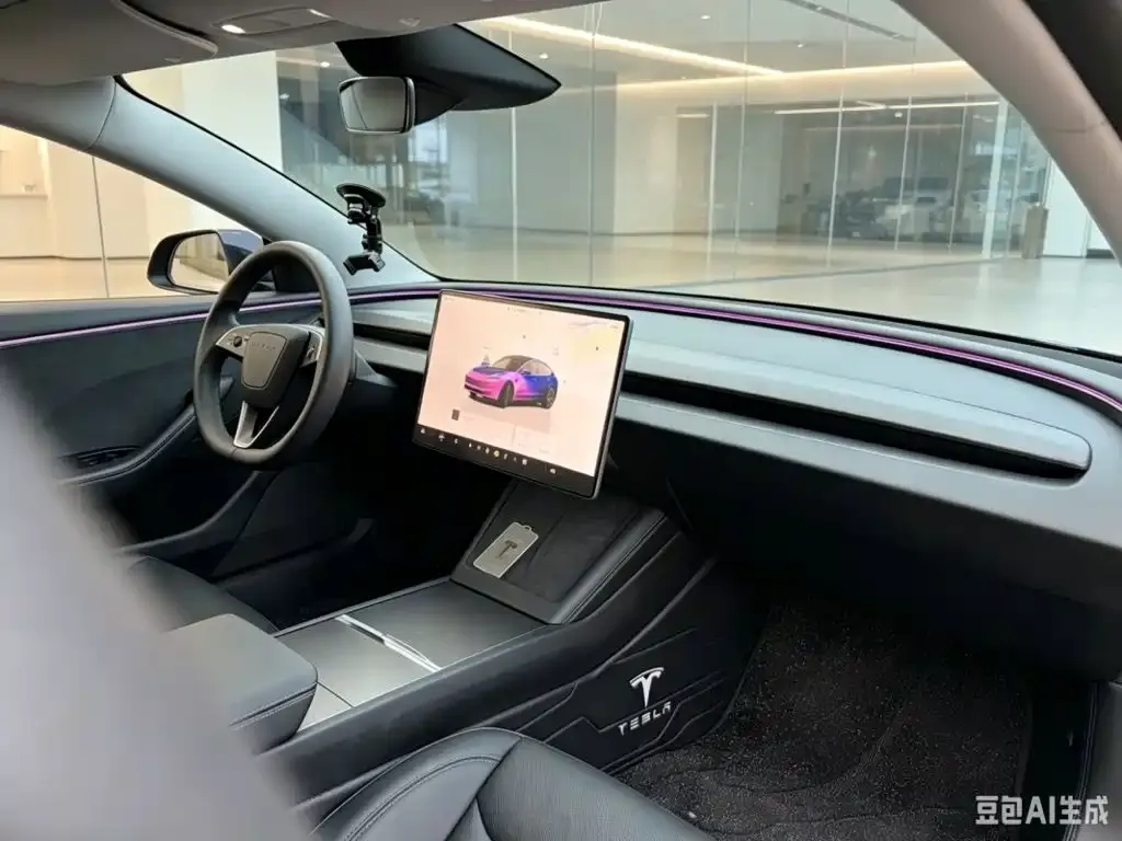 Tesla Model 3 — фото 4