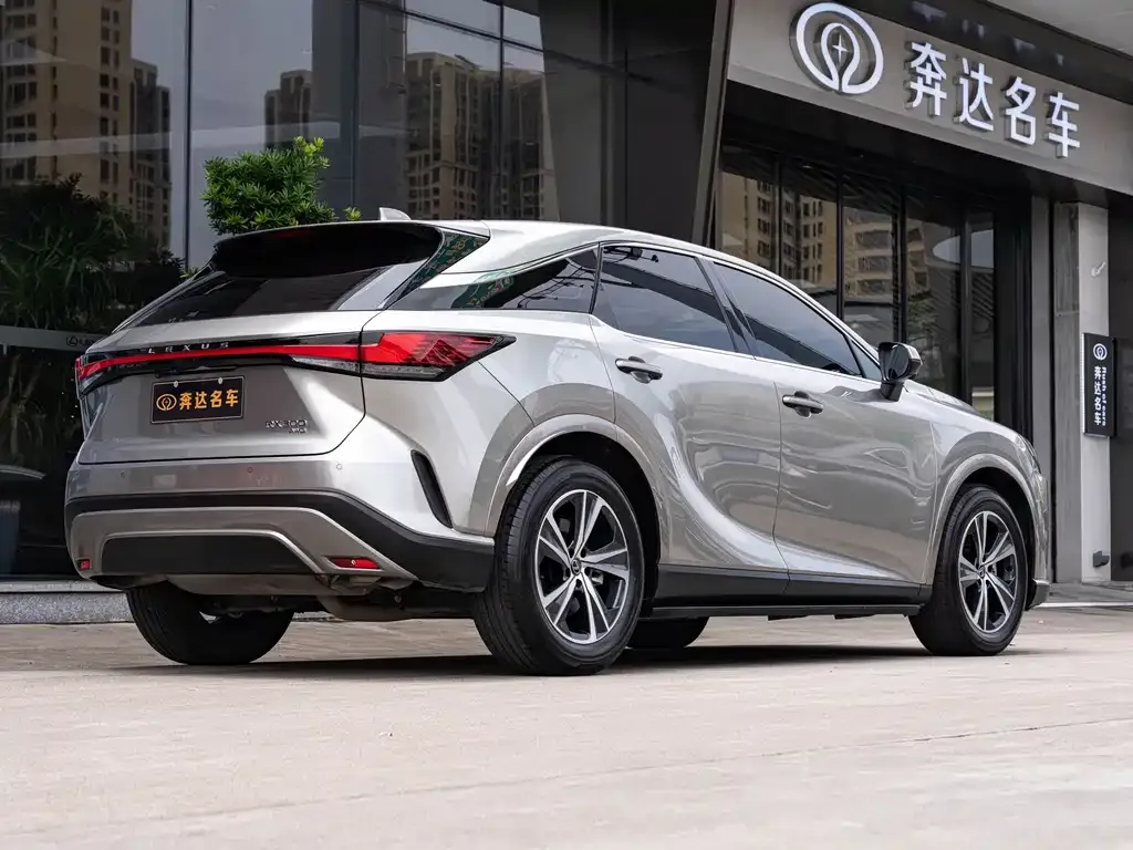 Lexus RX — фото 6