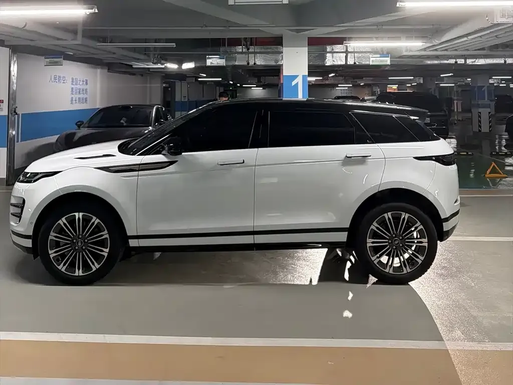 Land Rover Evoque — фото 6