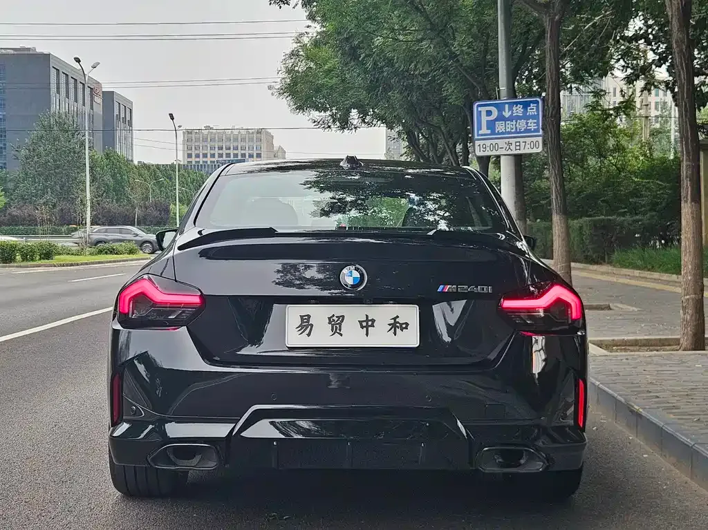 BMW M240i — фото 4