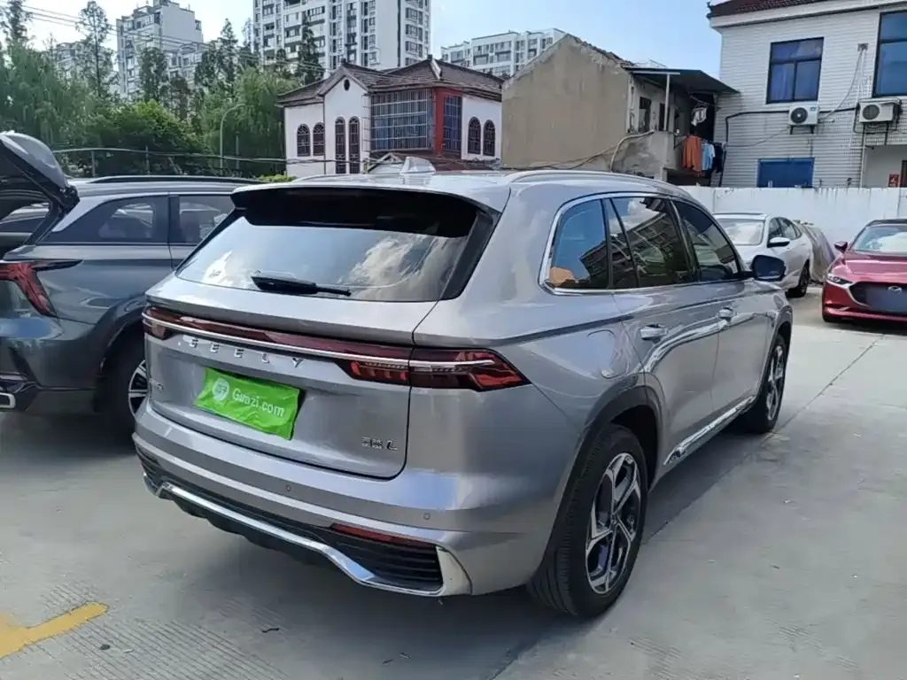 Geely Xingyue L — фото 10
