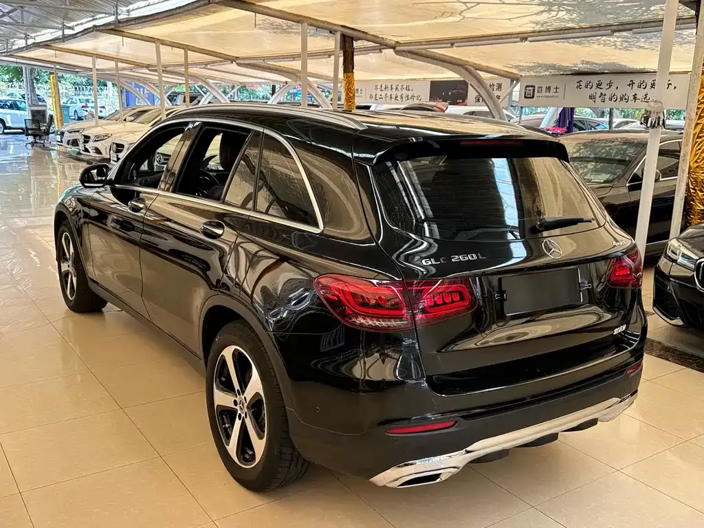 Mercedes-Benz GLC — фото 2