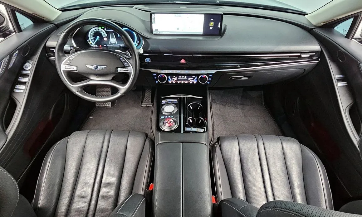 Genesis G80 — фото 10