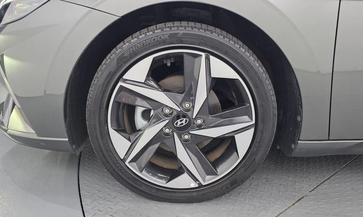 Hyundai AVANTE — фото 7
